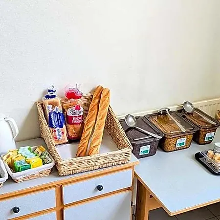 Hostel Hi